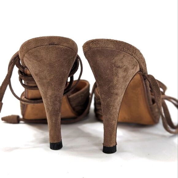 Andrea Pfister Heels  - Picture 6 of 7